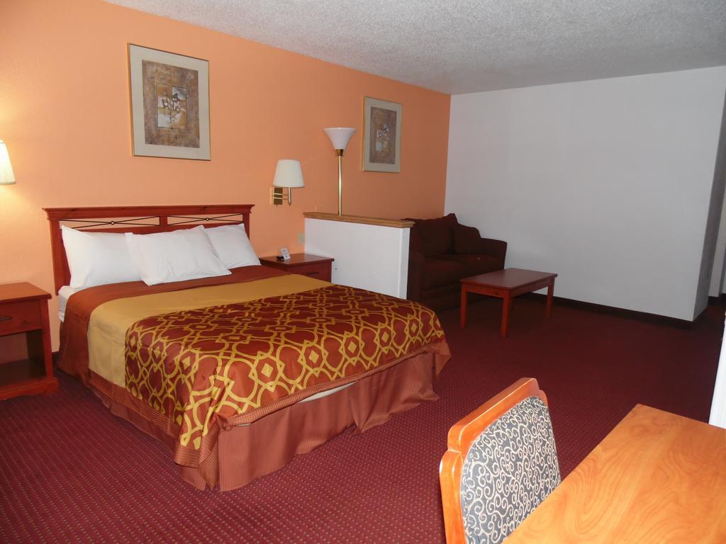 American Inn & Suites Boone Δωμάτιο φωτογραφία