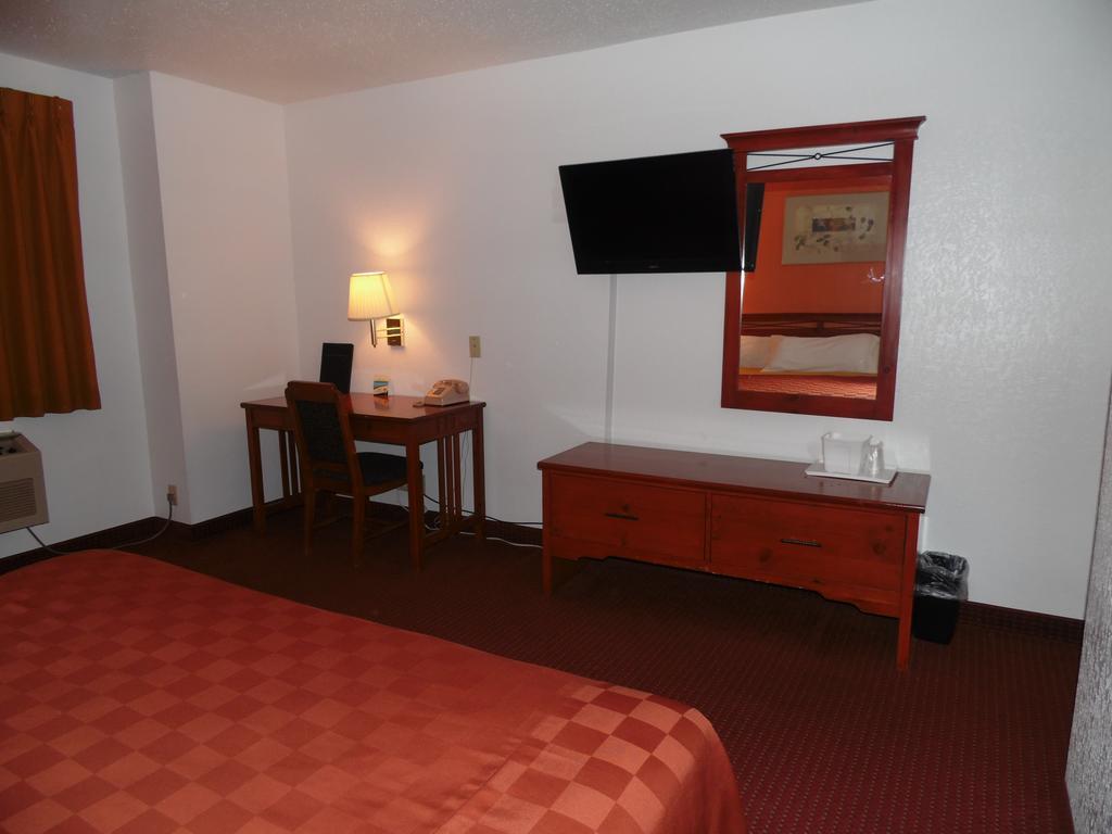 American Inn & Suites Boone Δωμάτιο φωτογραφία