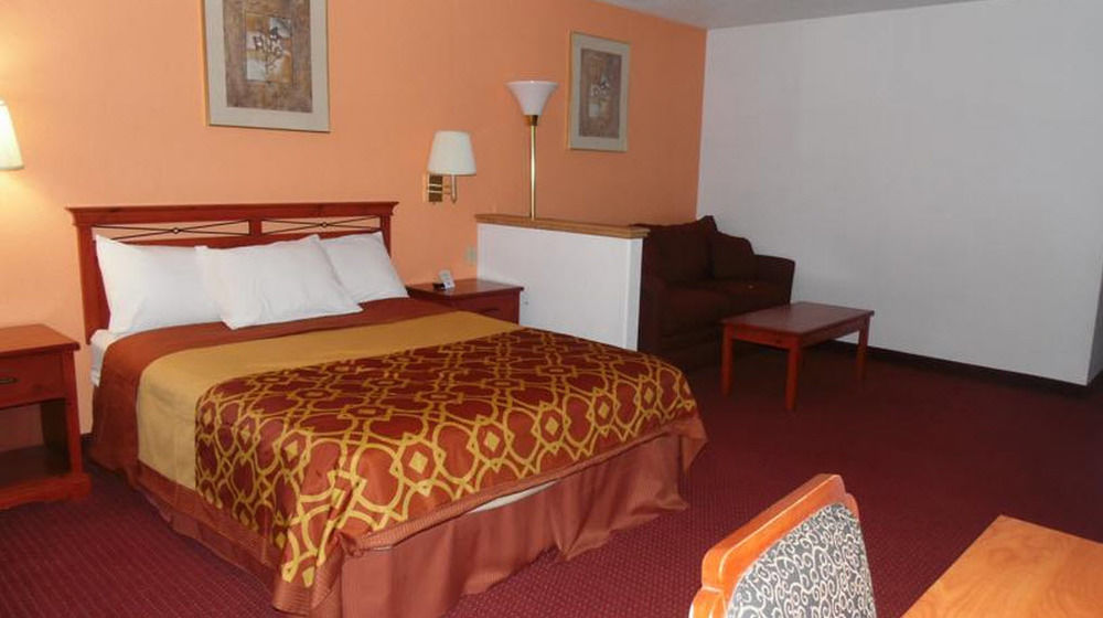 American Inn & Suites Boone Εξωτερικό φωτογραφία