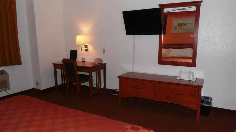 American Inn & Suites Boone Εξωτερικό φωτογραφία